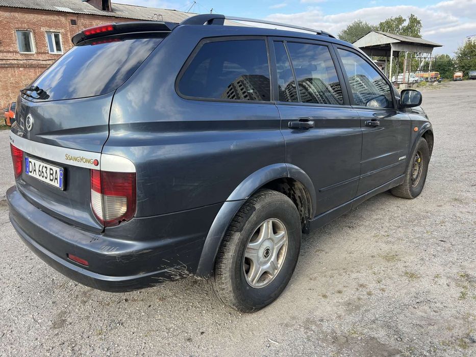 Ssang Yong Kyron 2006рік 2л дизель повний привід 4х4