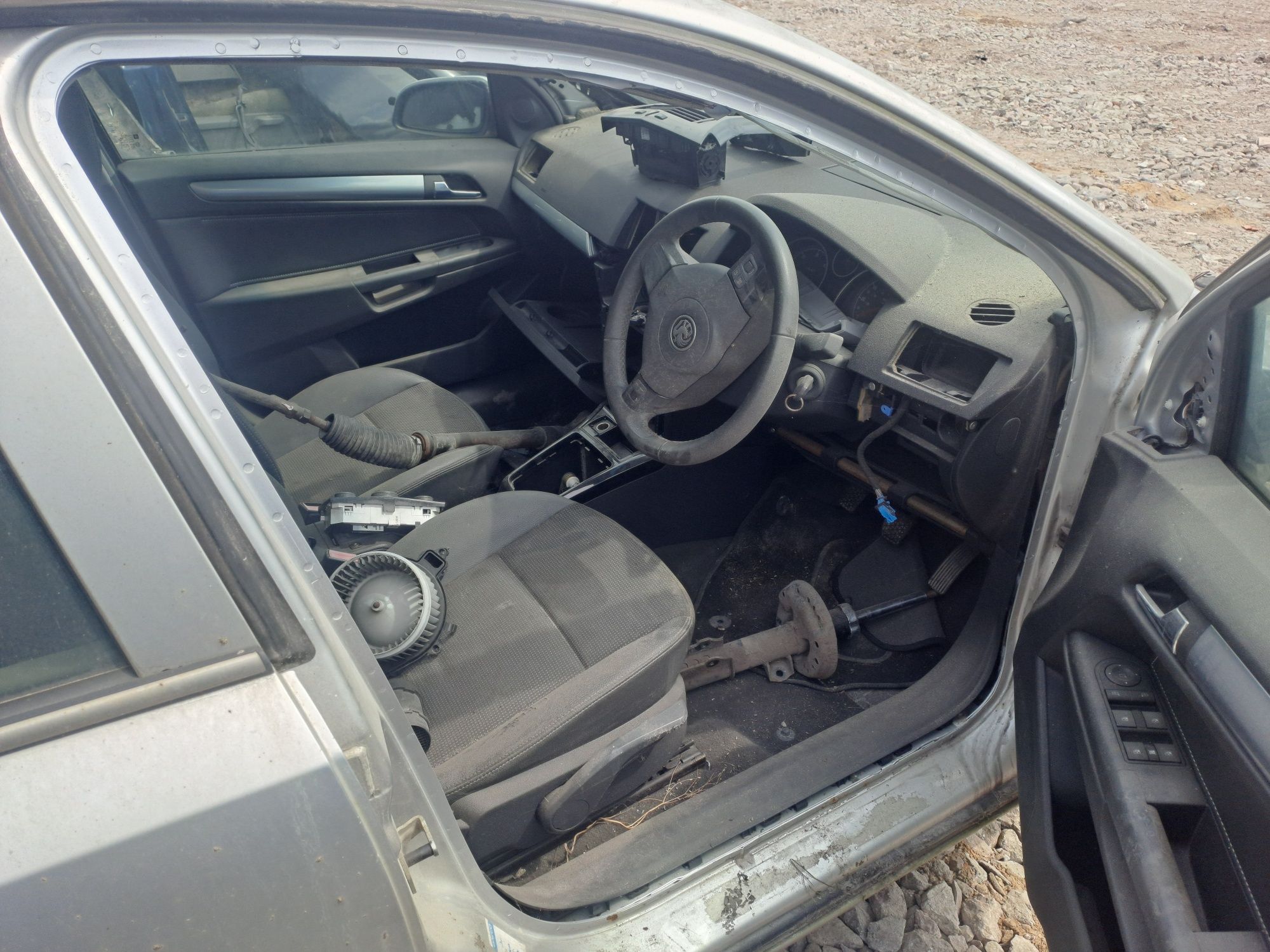 Opel Astra H na części anglik elementy