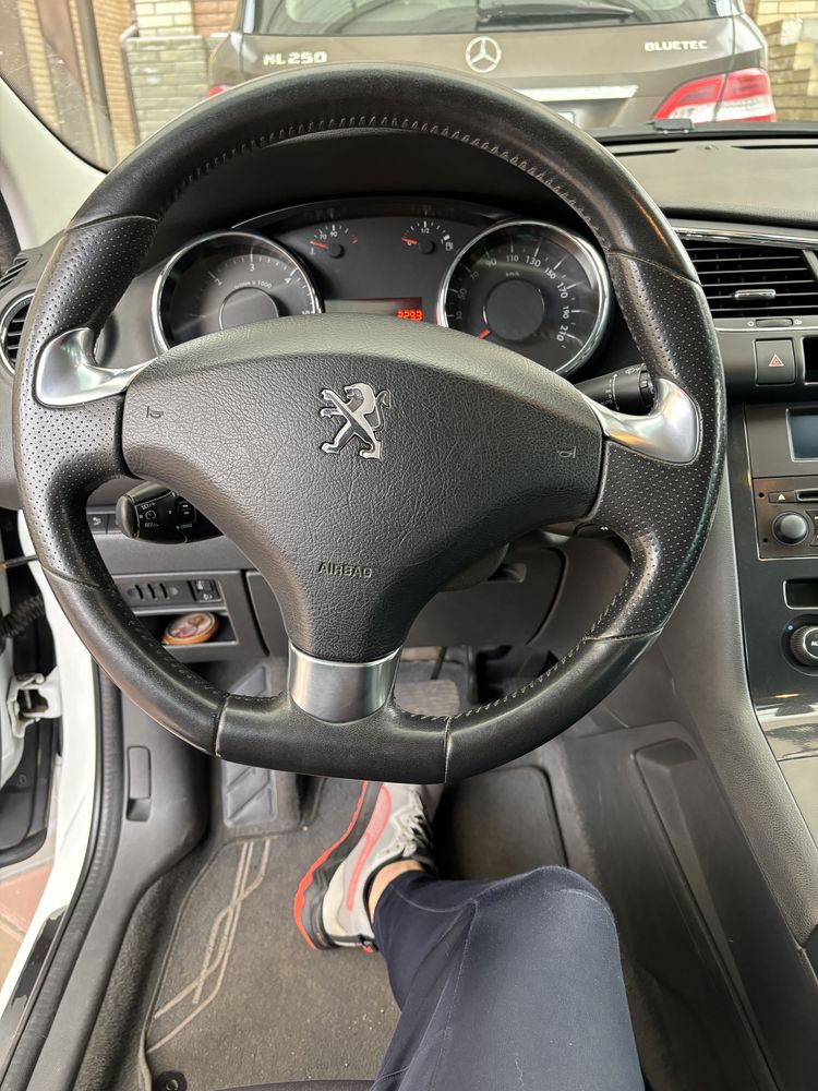 Peugeot 3008 2016 1.6TDI