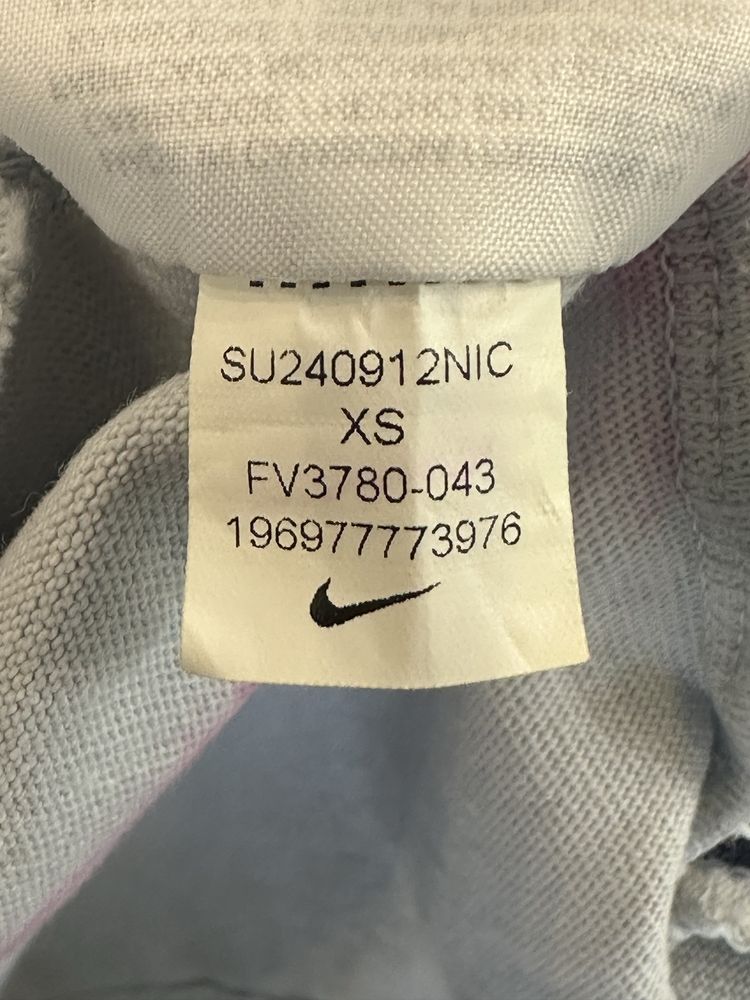 Футболка чоловіча Nike nsw tee m9ossnl prem essntl