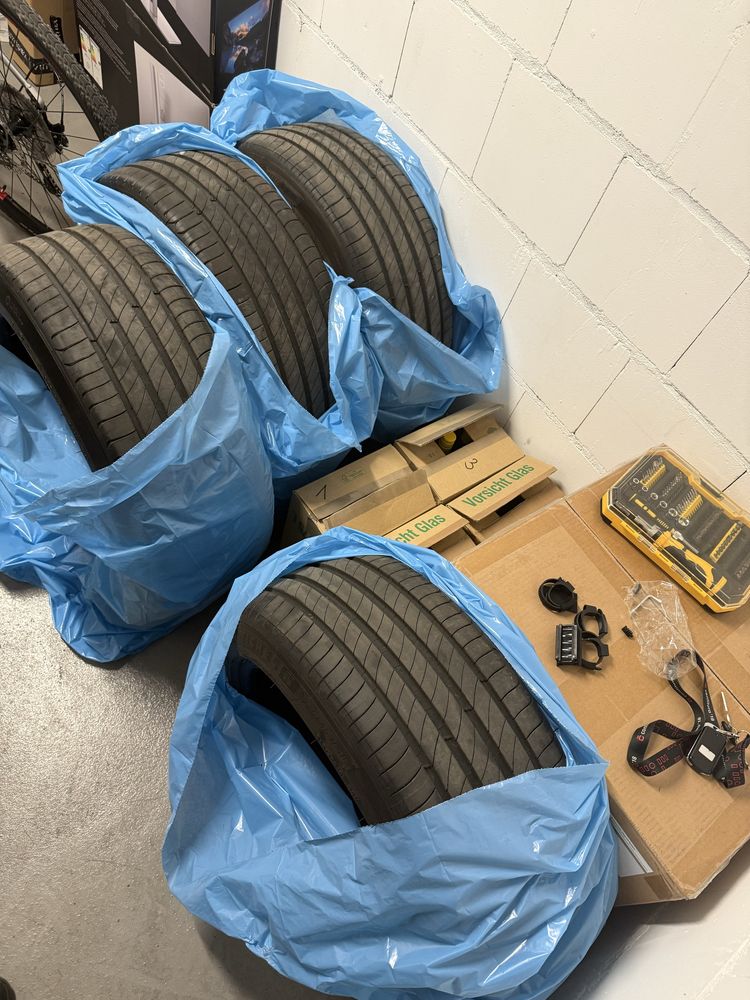 Michelin E Primacy 235/45 R18 98 Y XL 2025 komplet