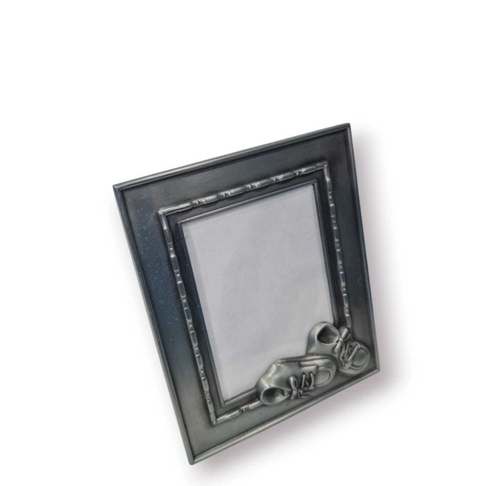 Moldura Decorativa Metálica Sapatinhos – 15×12 cm