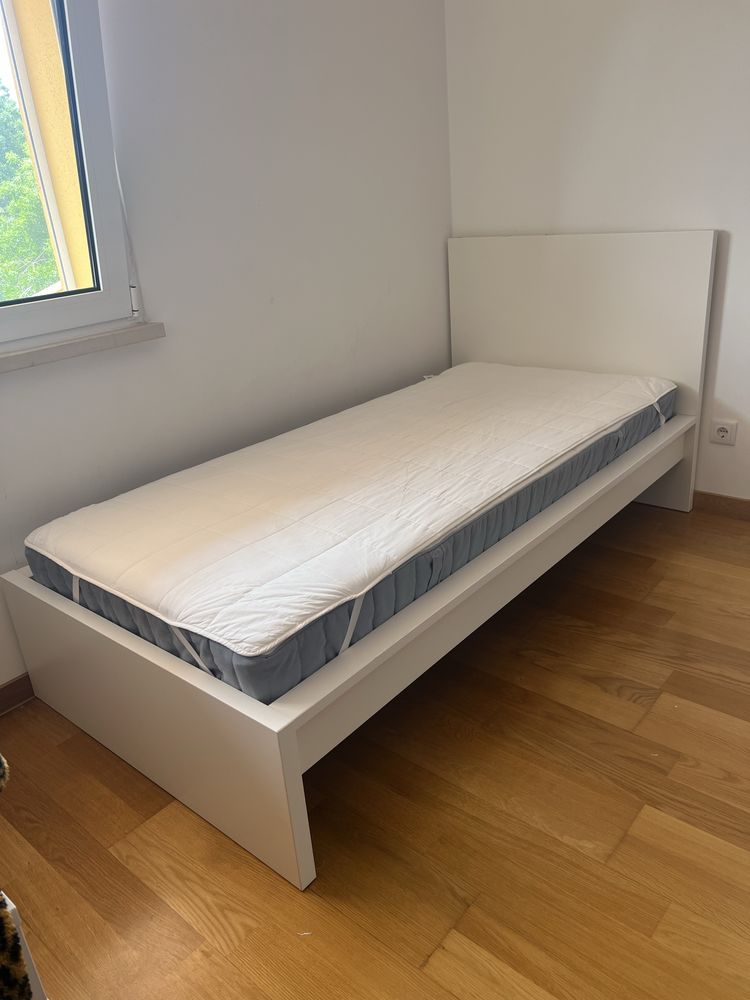 Estrutira de cama Malm ikea 90x200