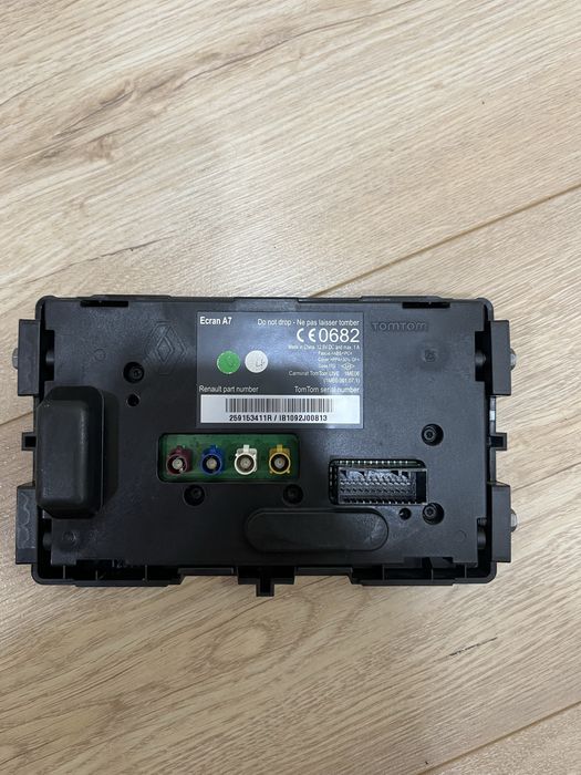 Оригінальна магнітола з навігацією Renault Megane 3