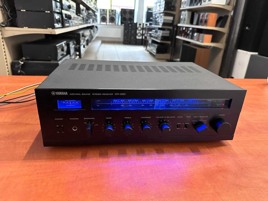 Amplituner Yamaha CR-220