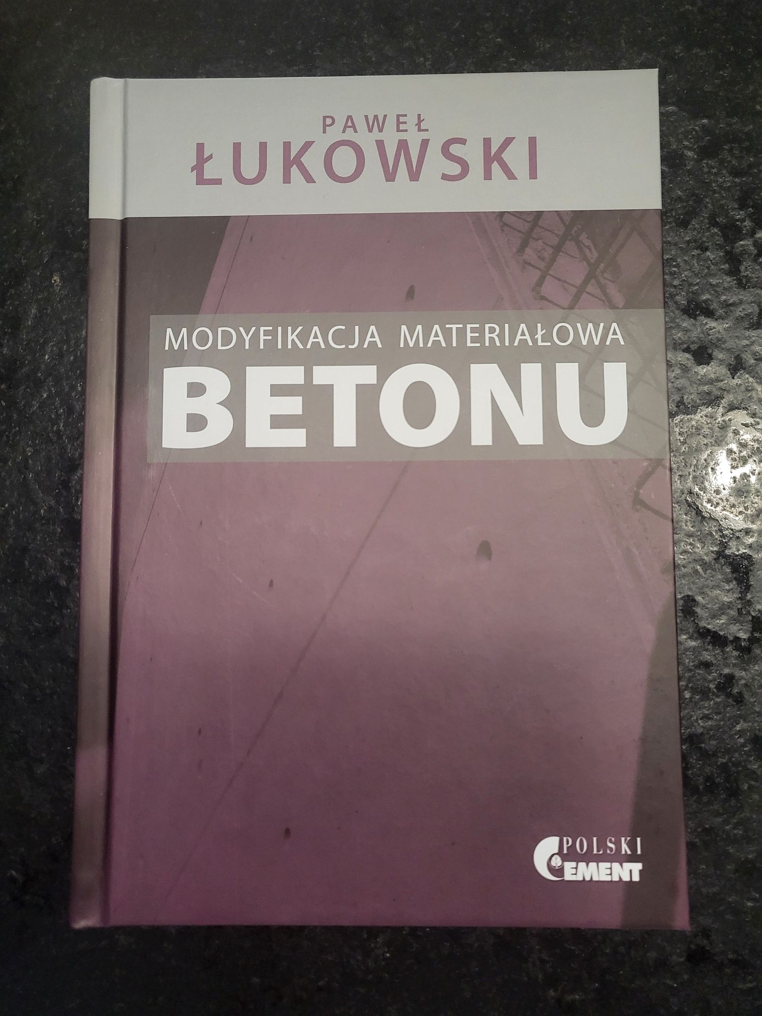 Modyfikacja materiałowa betonu Paweł łukowski (beton pielęgnacja spc)