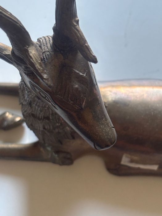 Miedziany jednorożec