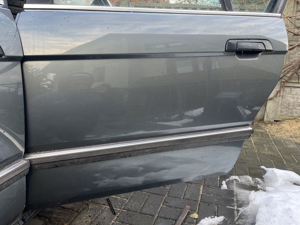 Drzwi lewy tył BMW E32 delphin