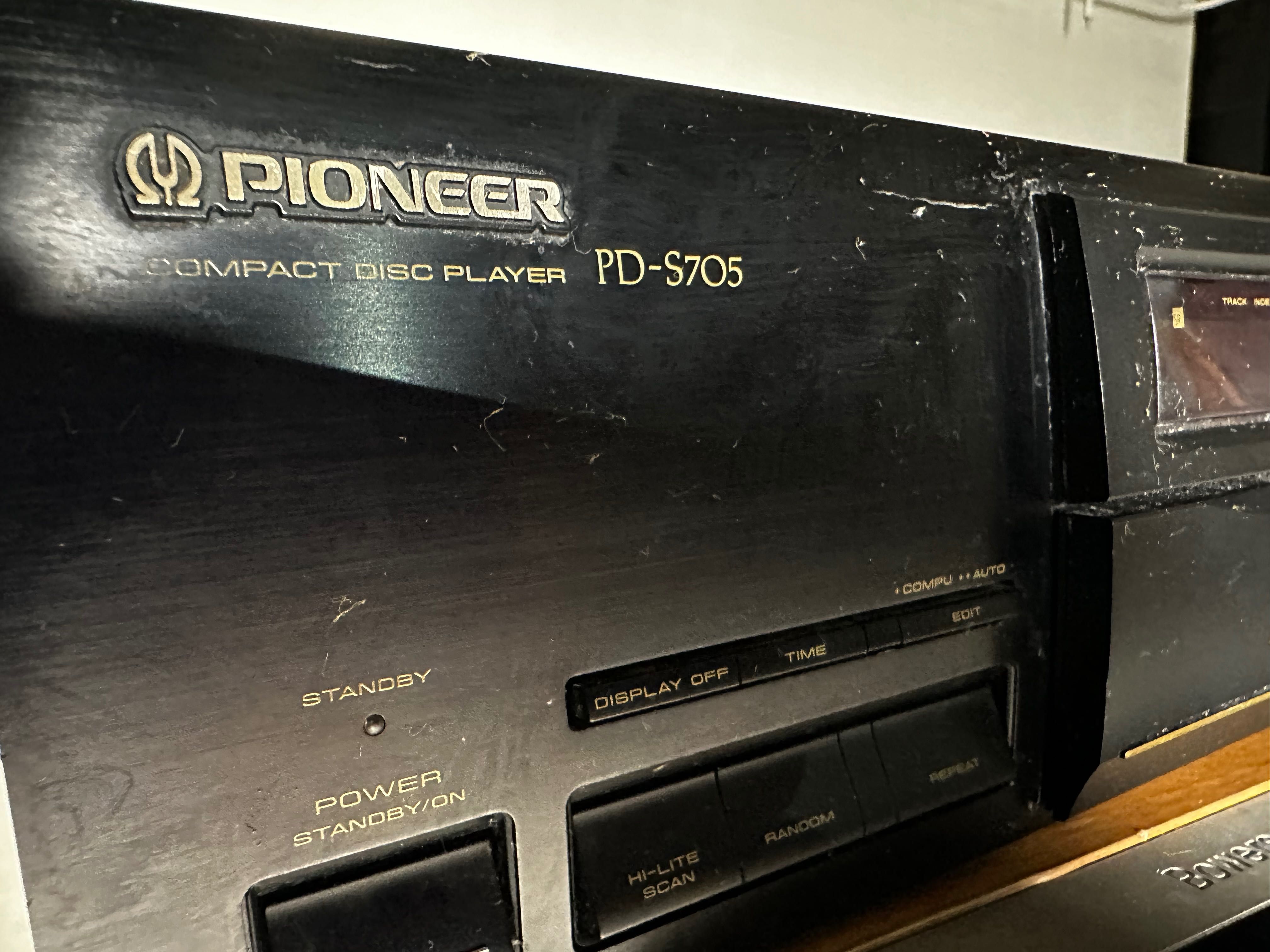 CD програвач Pioneer PD-S705 + Puresonic cable