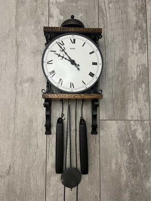 Zegar wiszący 100 % sprawny