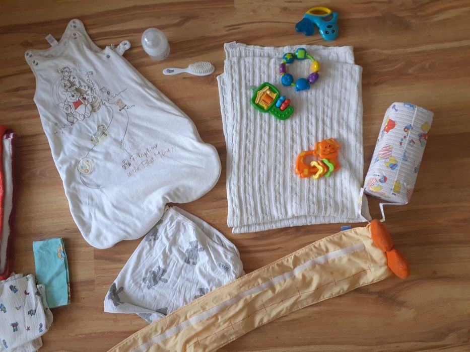 otulacz, rożek, kocyk , pieluchy