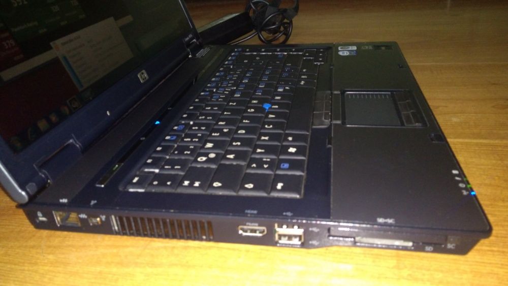 Laptop 15.4 HP Compaq 8510p Intel Core Duo 2x Win7 10 SSD HDMI office