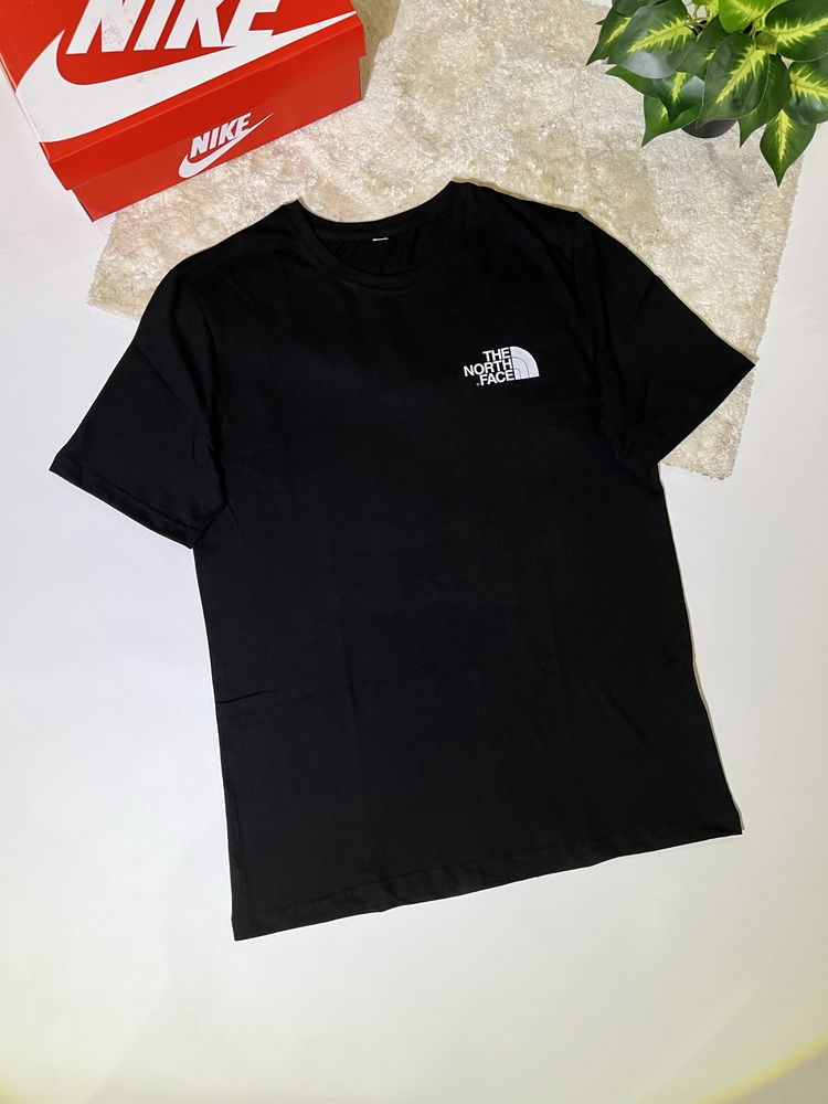 Футболка The North Face / Футболка ТНФ / Тнф tnf / футболка TNF