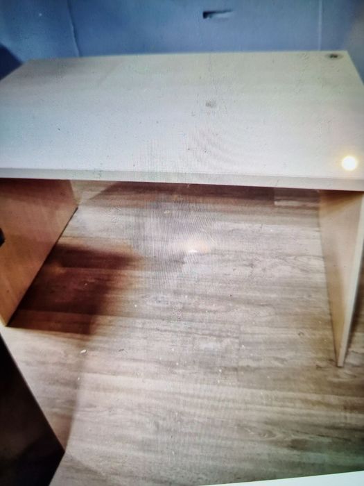 Продам  офисную мебель .