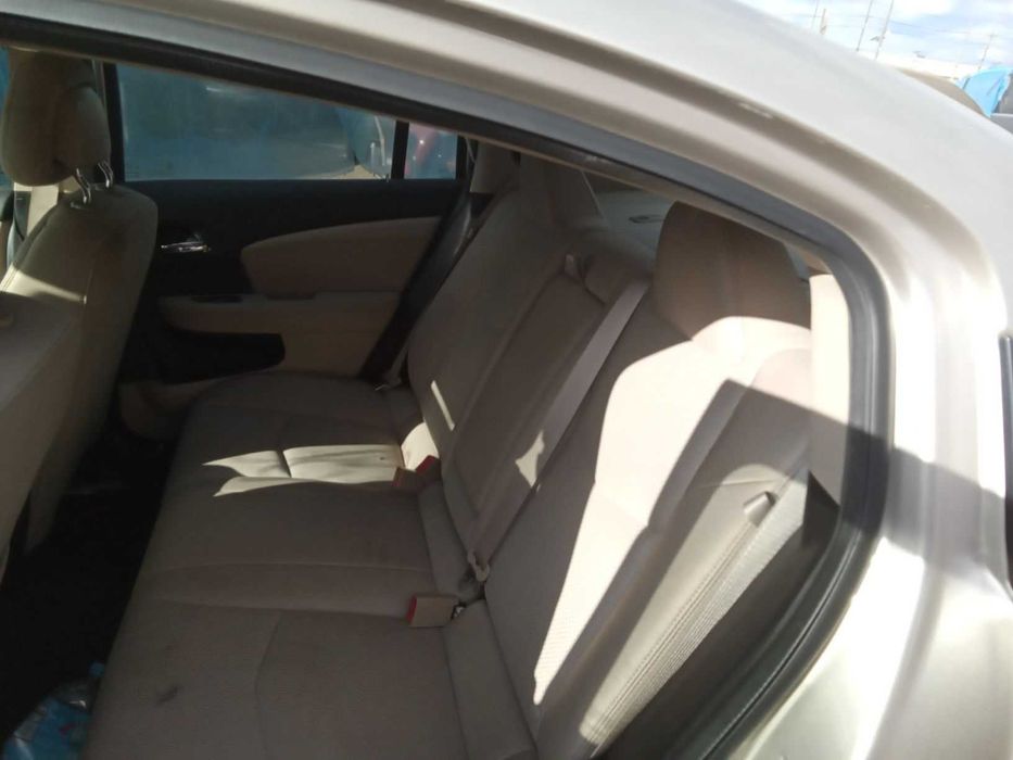 Chrysler 200 LX 2013