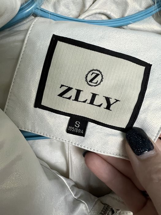 Продам куртку