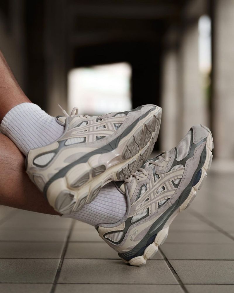 Кросівки Asics Gel Nyc Cream Oyster Grey 1201A789-103 Асікс