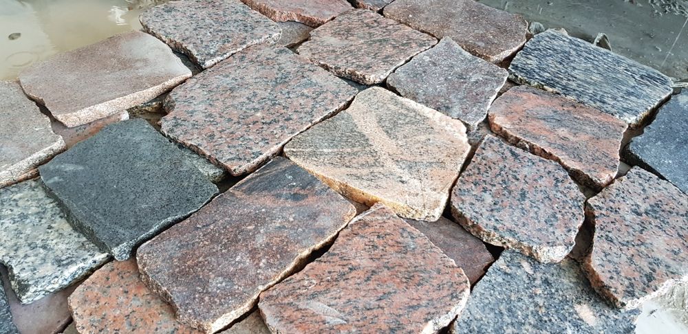 Płytki z kamienia polnego polny cięty płomieniowany bruk kostka granit