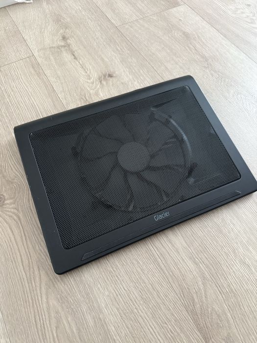 Podstawka chłodząca pod laptopa SilentiumPC Glacier NC400