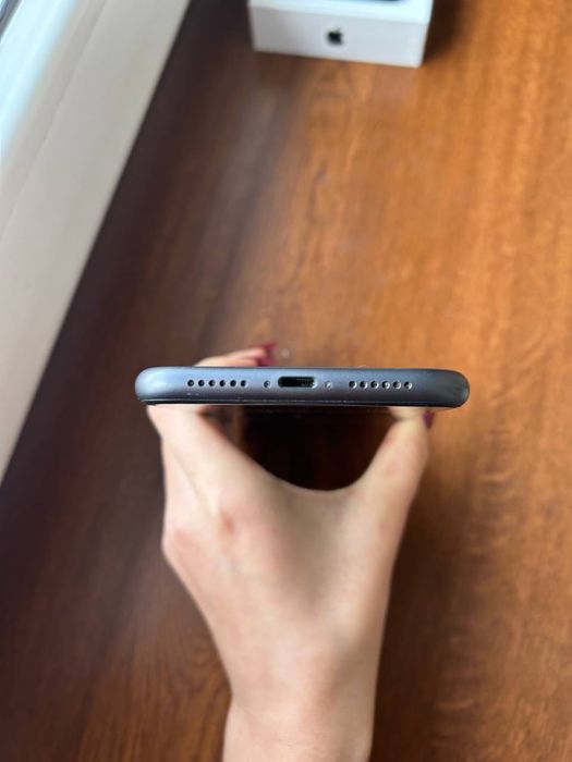 Iphone 11 64gb в идеальном состоянии