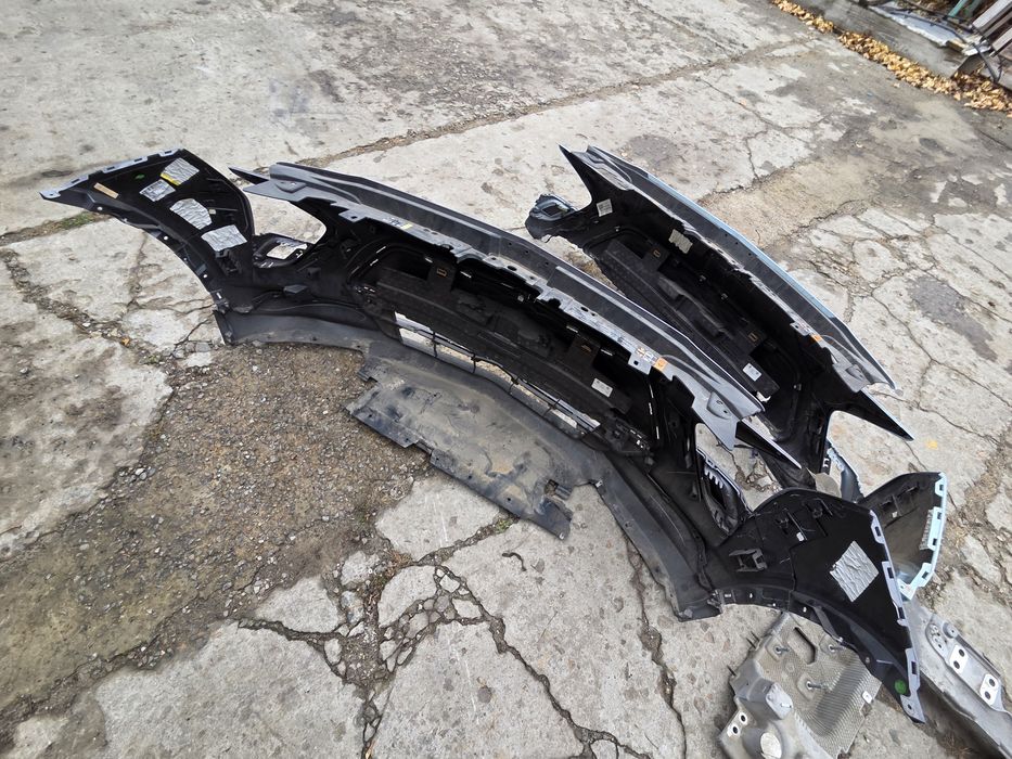 Бампер Chevrolet Bolt EV дефект оригинал разборка