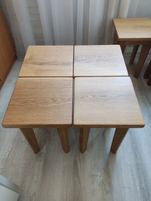 Стол кухонный с массива дуба, табуретки