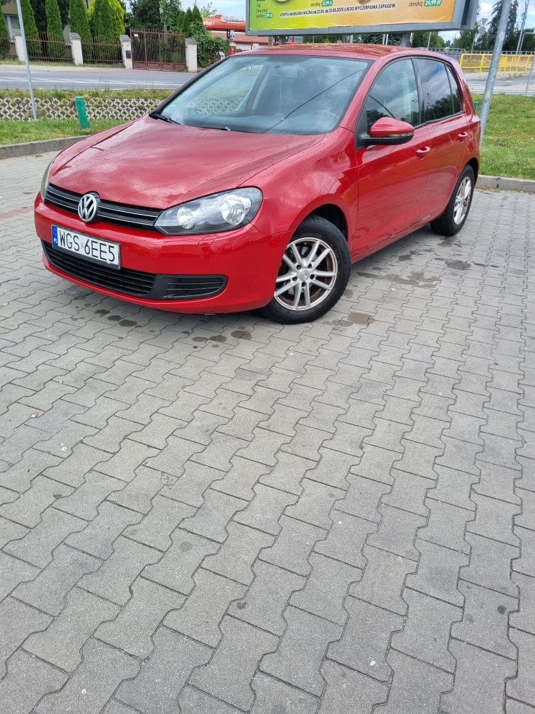 Volkswagen Golf 6 1.6Mpi uszkodzony, jeżdżący