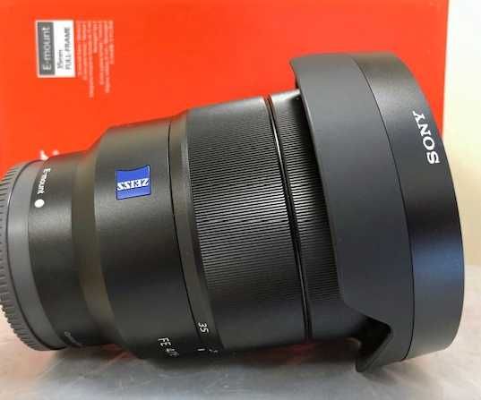 Sony Zeiss FE 16-35 mm f/4 ZA OSS