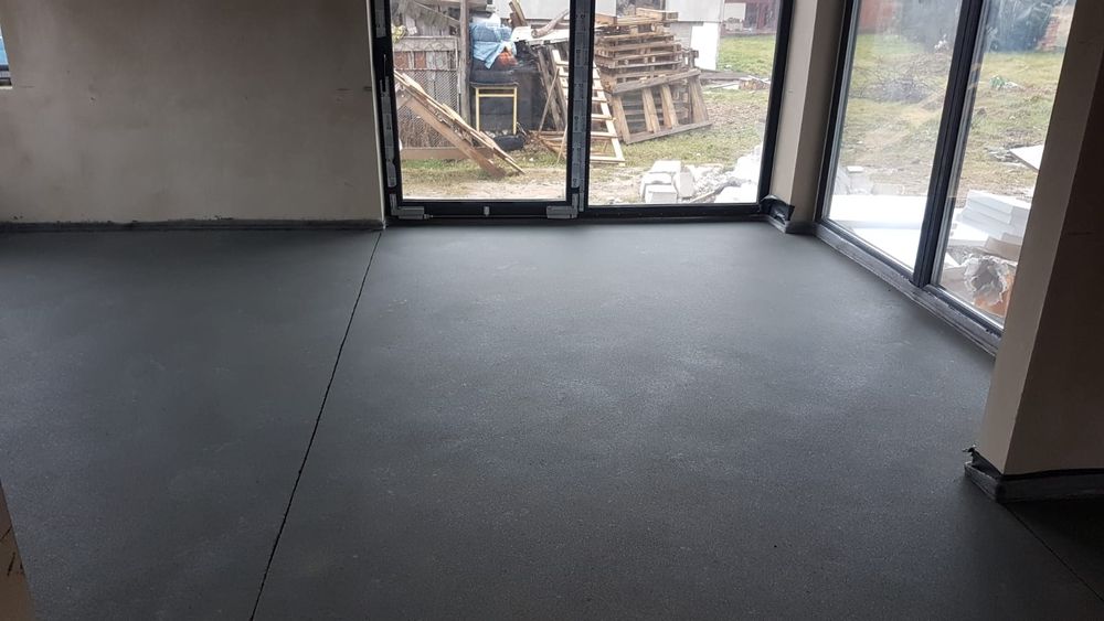 Wylewki maszynowe, ocieplenie pianą pur, styrobeton, tynki POMIAR GRAT