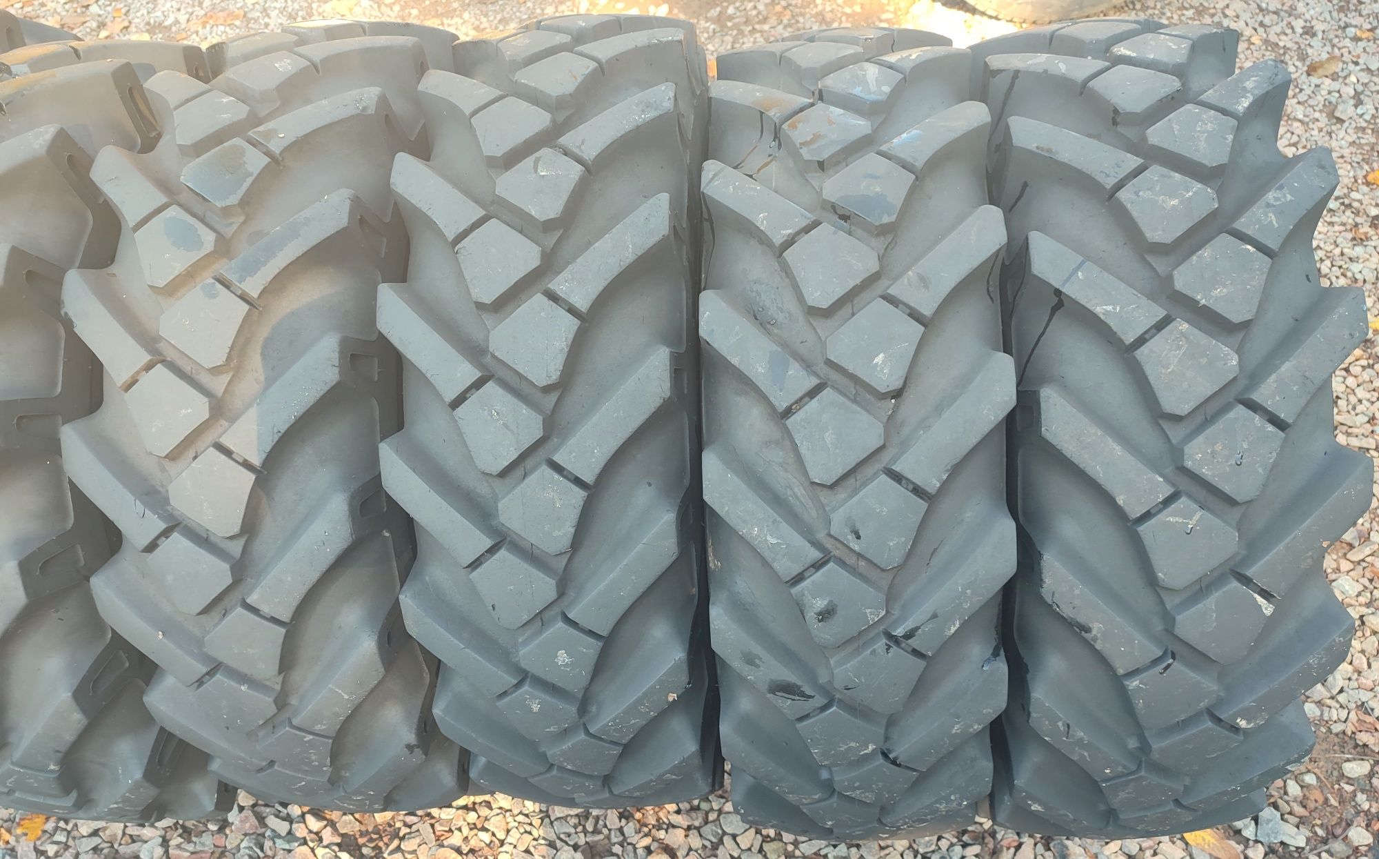Opony BKT MP567 10.5-18 MPT 10.5 R18