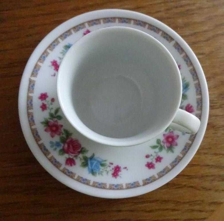 Filiżanki I Talerzyki Kolorowe, Małe - Porcelana Chińska - Stare