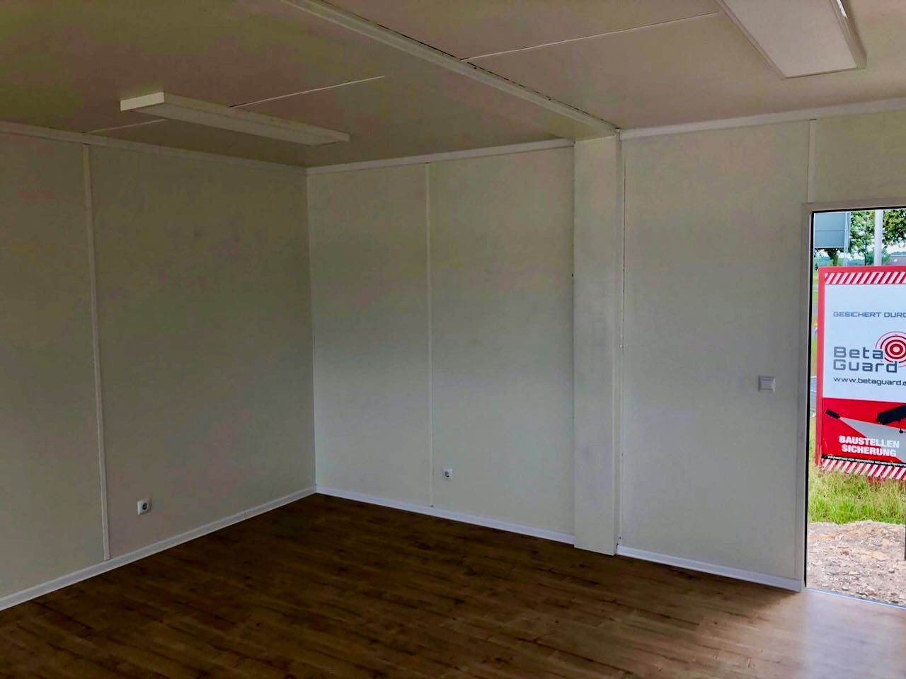 Kontener biurowy budowlany mieszkalny 6x5 - Produkcja na Zamówienie