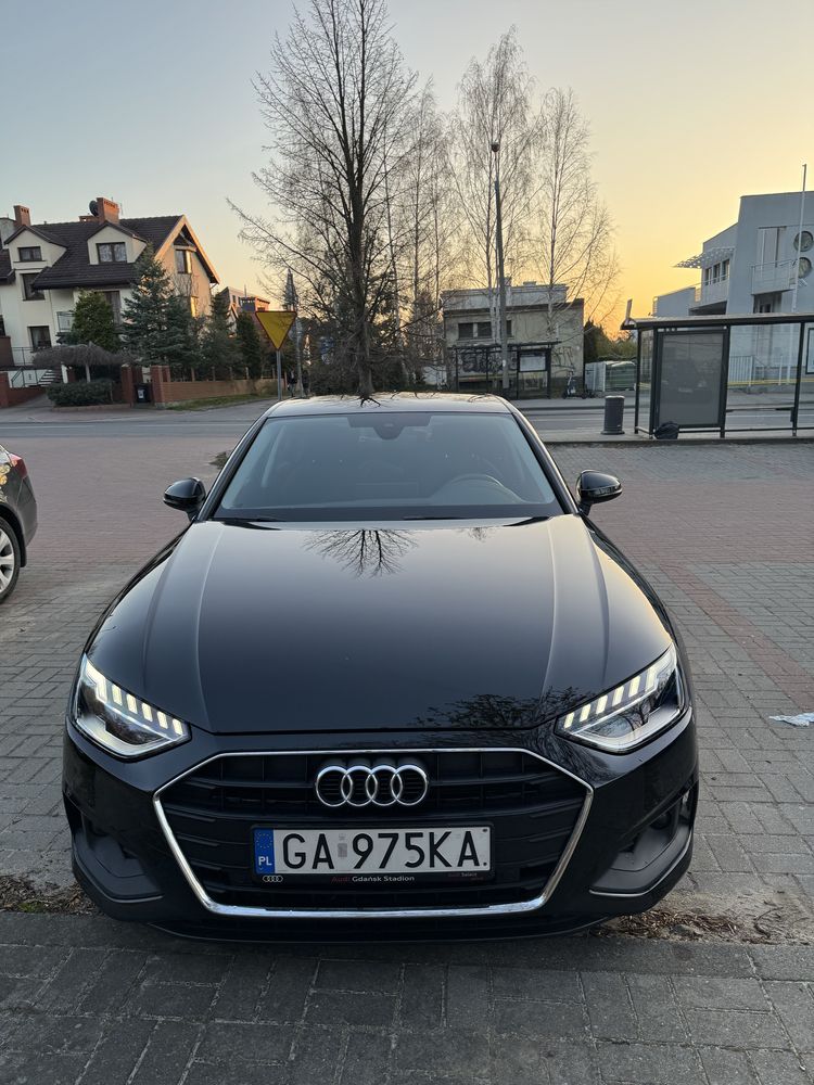Audi A4 2022 2.0 Advanced benzyna leasing