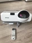 Проектор Epson EB-420, короткофокусний