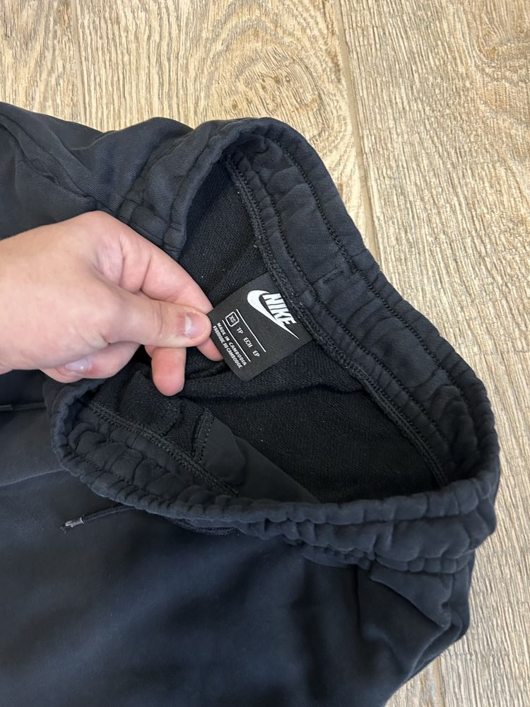 Спортивні штани nike