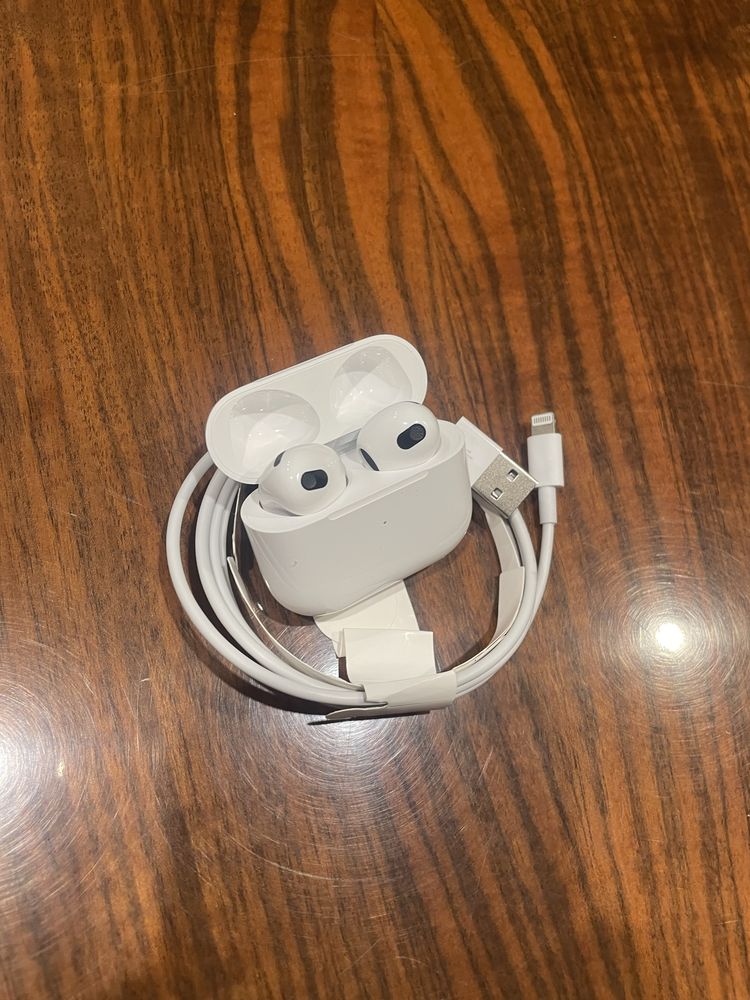 AirPods 3, jak nowe, gwarancja, raz uzywane