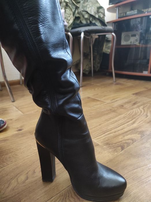 Сапожки женские кожа