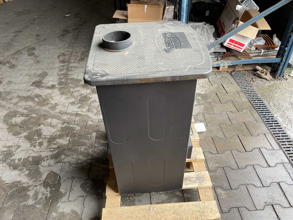 Piec kominek koza stalowy wolnostojący MODENA 9 kW OUTLET II Gat NR 18