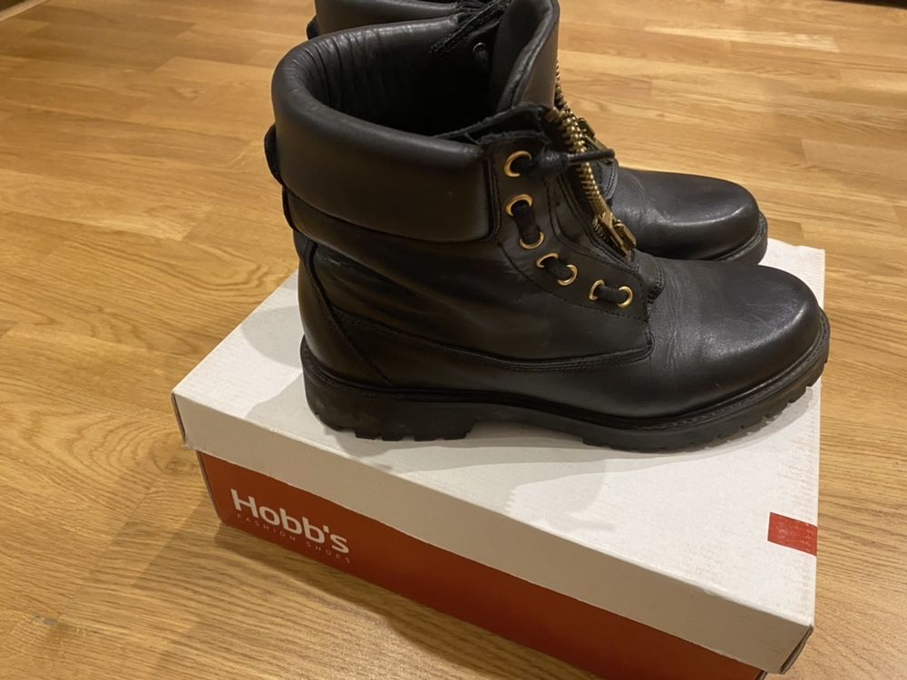 Botki z zamkiem z przodu półbuty hobbs 40