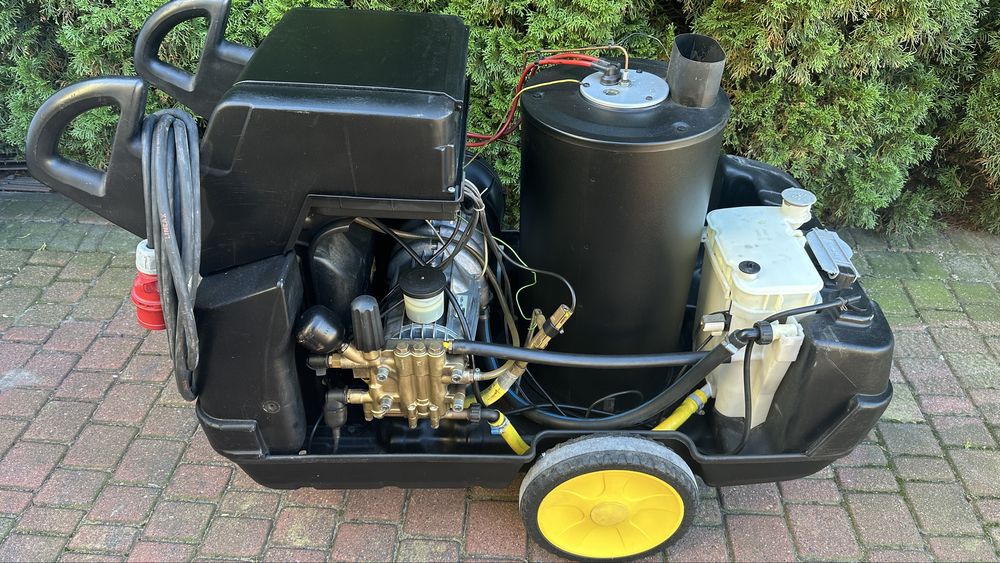 Myjka ciśnieniowa Karcher HDS 895 M Eco. 180BAR 1000l/h Wolnoobrotowa!