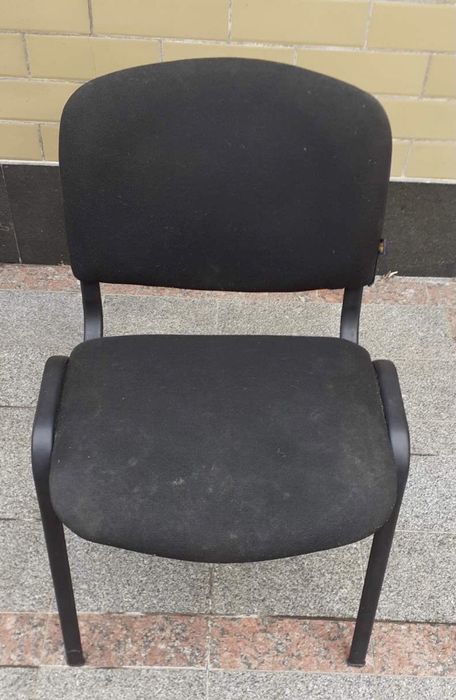 Стілець офісний