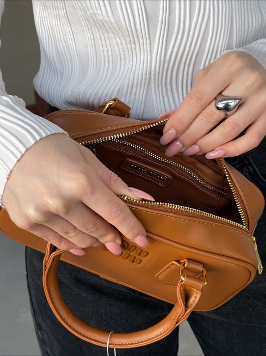 ‼️ЛЮКС ЯКІСТЬ‼️ Жіноча Сумка Miu Miu Arcadie Leather Bag /Jacquemus ми