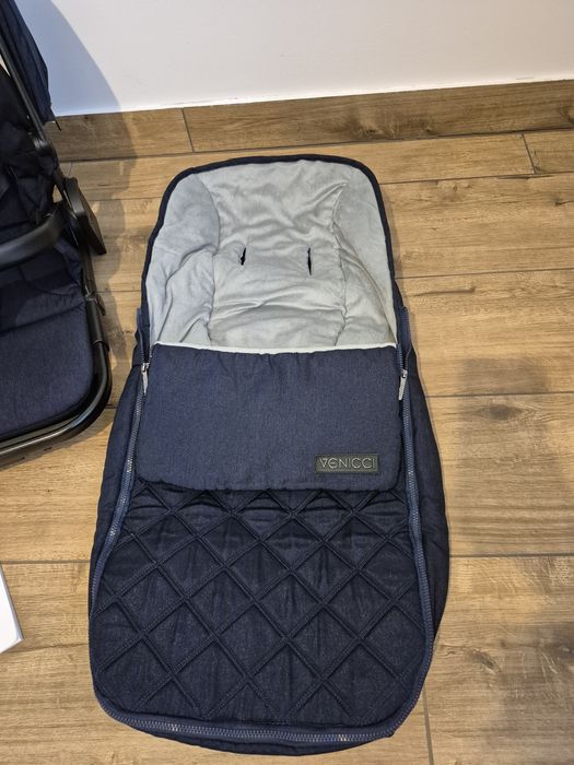 Wózek Venicci Tinum 2.0 granatowy kompletny zestaw