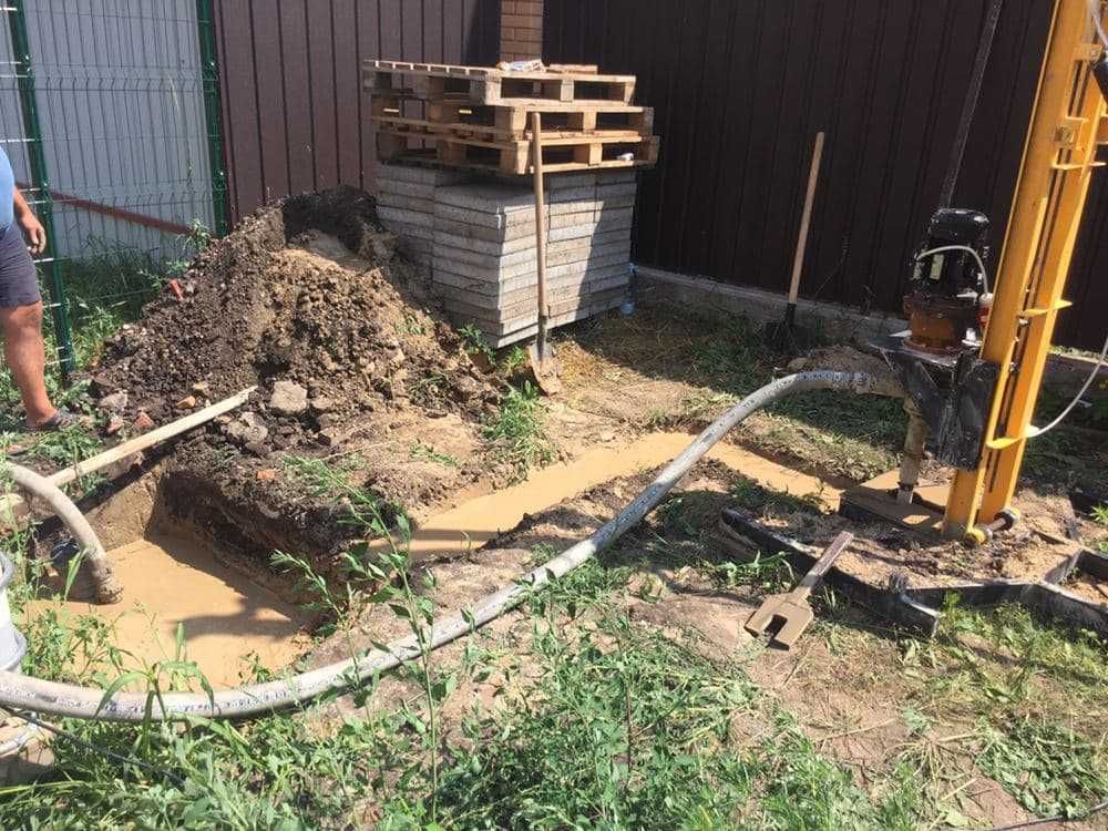 Буріння свердловин на воду, бурение скважин