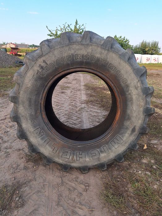 Opony 540/ 65 R 28