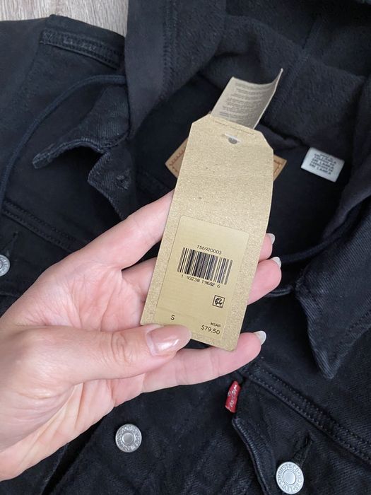 джинсовый пиджак levis размер S Футболка levis оригинал S