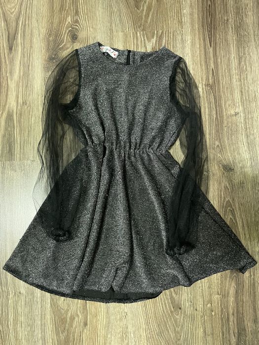 Святкова сукня на дівчинку 8-9 років, на зріст 134