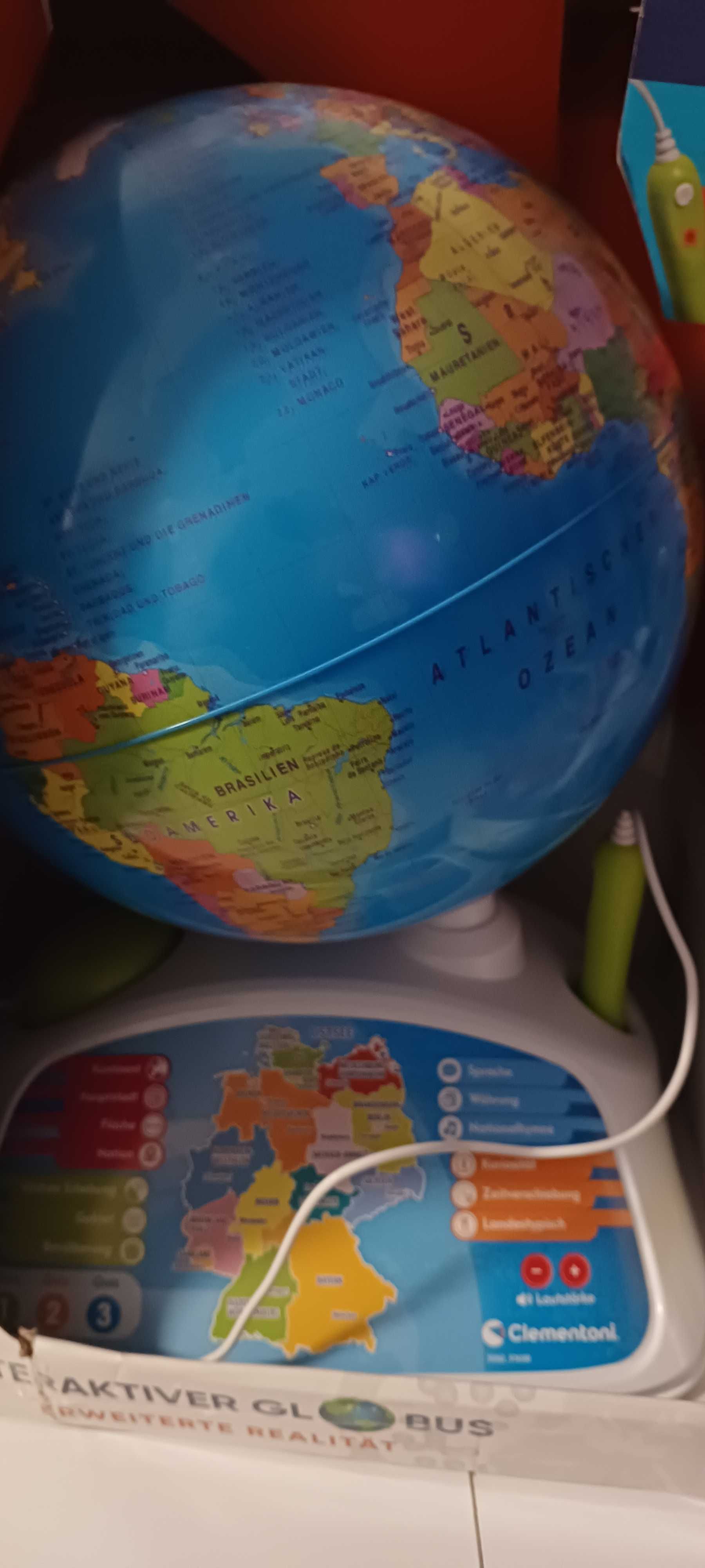 Globus interaktywny świata wersja niemiecka