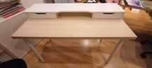 Secretaria com arrumação