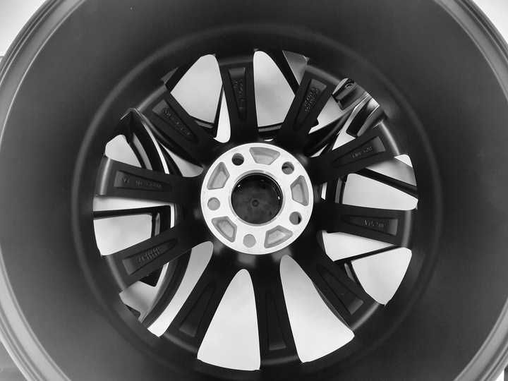 NOWE alufelgi AUDI 19 A3 A4 A6 A8 Q2 Q3 Q4 TT